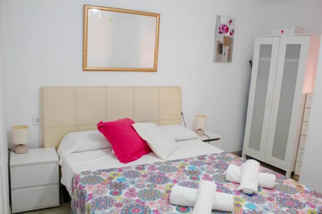 Reina Playa Apartment Valencia Exterior photo